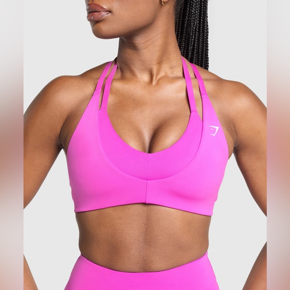 Gymshark Strappy Sports Bra in Bright Pink
